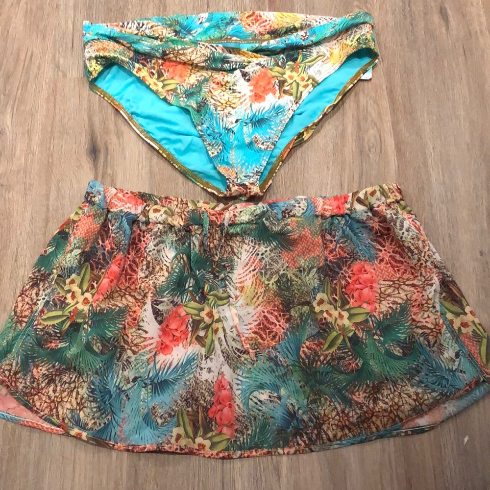 Bathing suit bottom with matching skirt coverup
